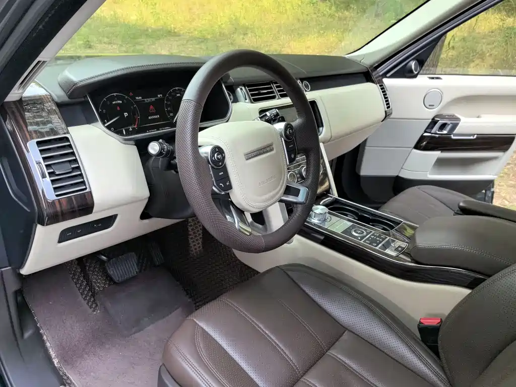 Land Rover Range Rover 2016 3.0 SC V6 Vogue SE Long Wheelbase