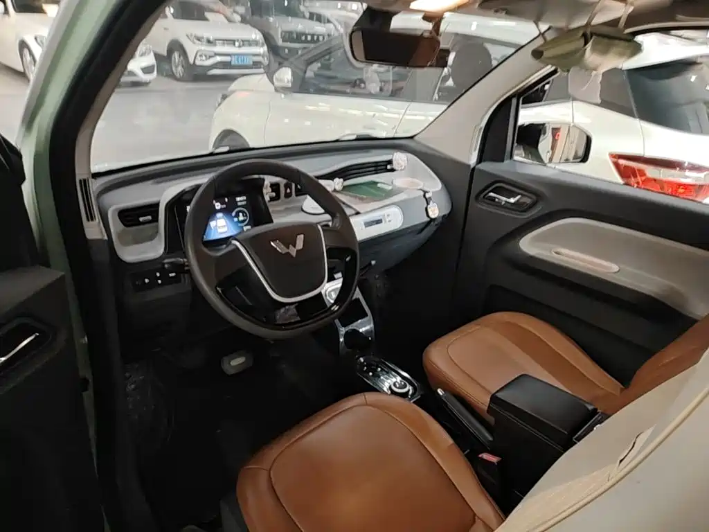 Wuling MINIEV — миниатюра 16