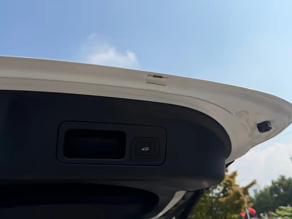GAC Motor Trumpchi M8 — миниатюра 15