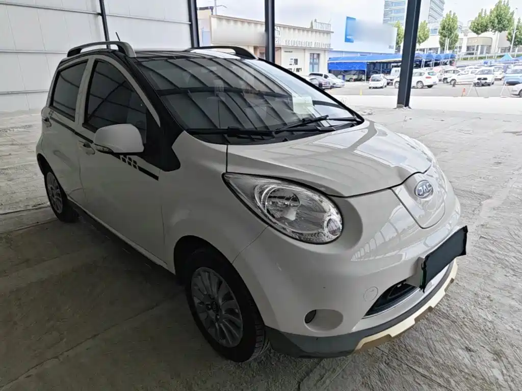 JAC JAC iEV6E — миниатюра 4