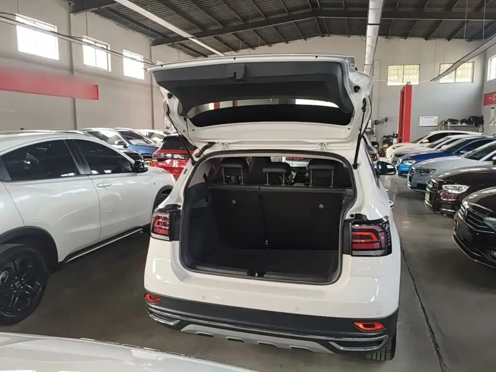 Volkswagen T-Cross — миниатюра 19