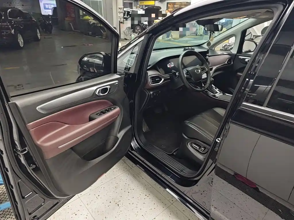 GAC Motor Trumpchi M6 — миниатюра 16