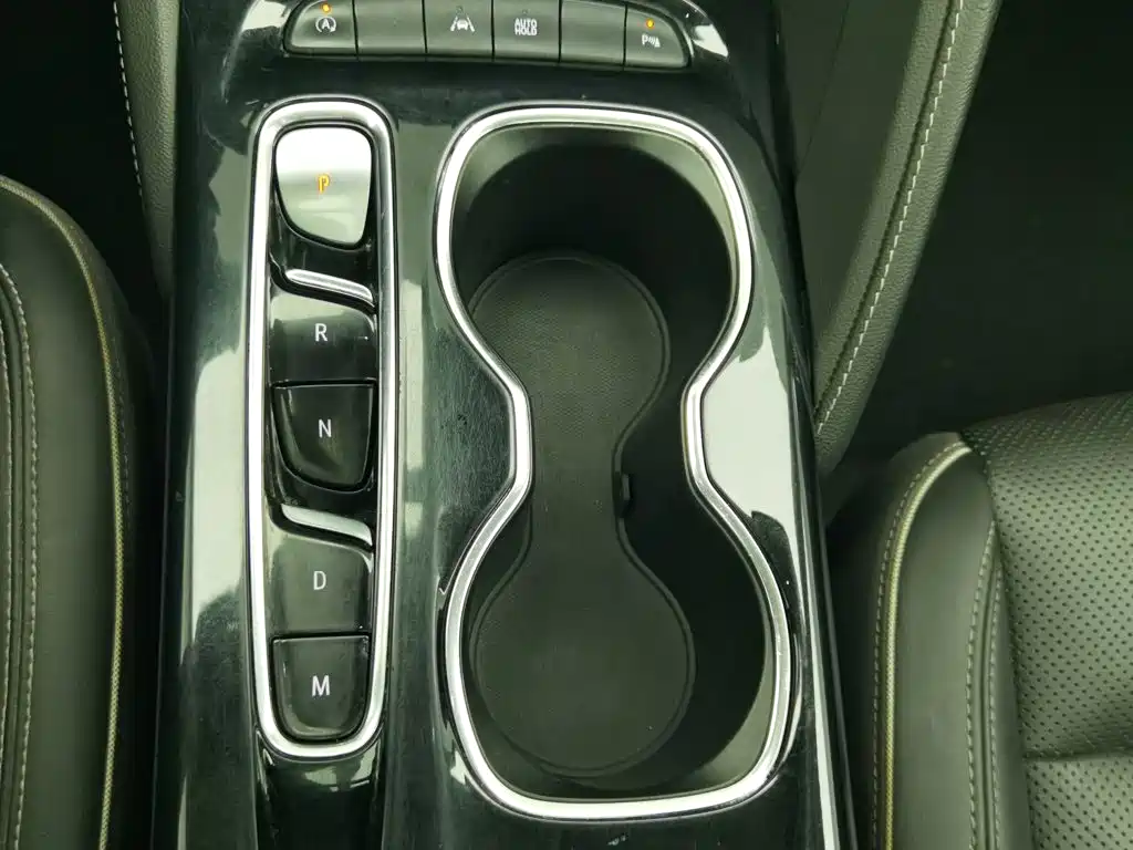 Buick Envision S — миниатюра 13