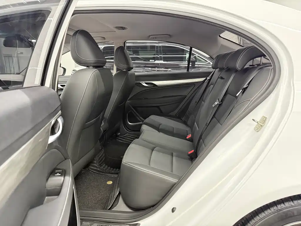 GEELY AUTOMOBILE EMGRAND