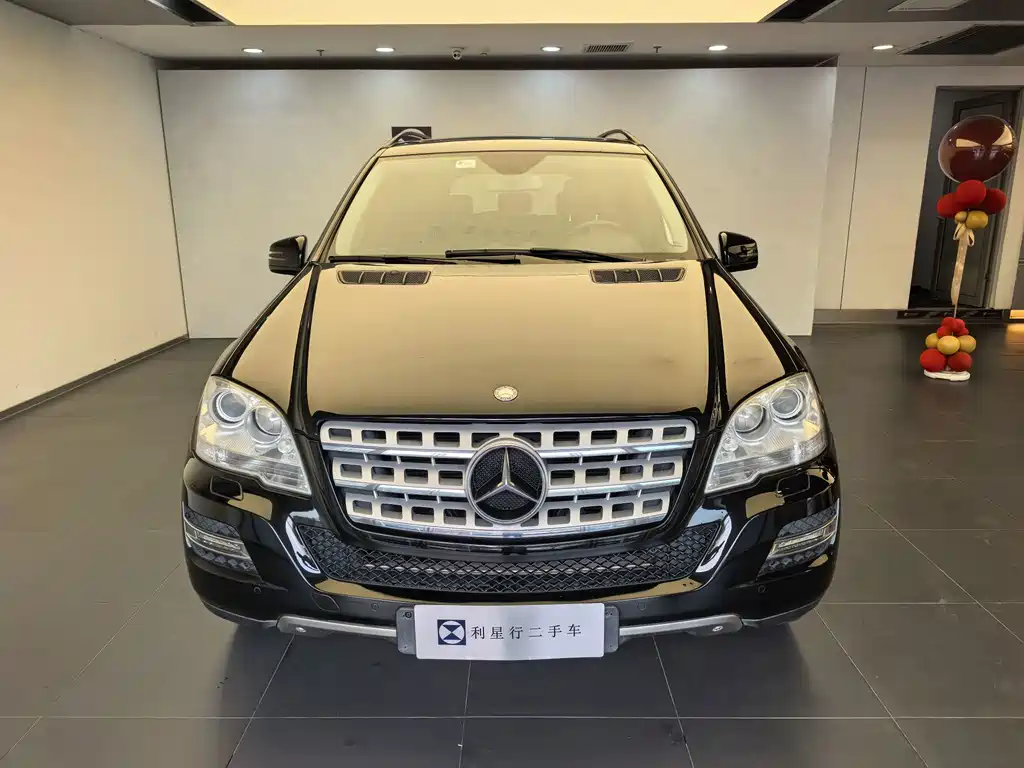Mercedes-Benz M-Class — миниатюра 2