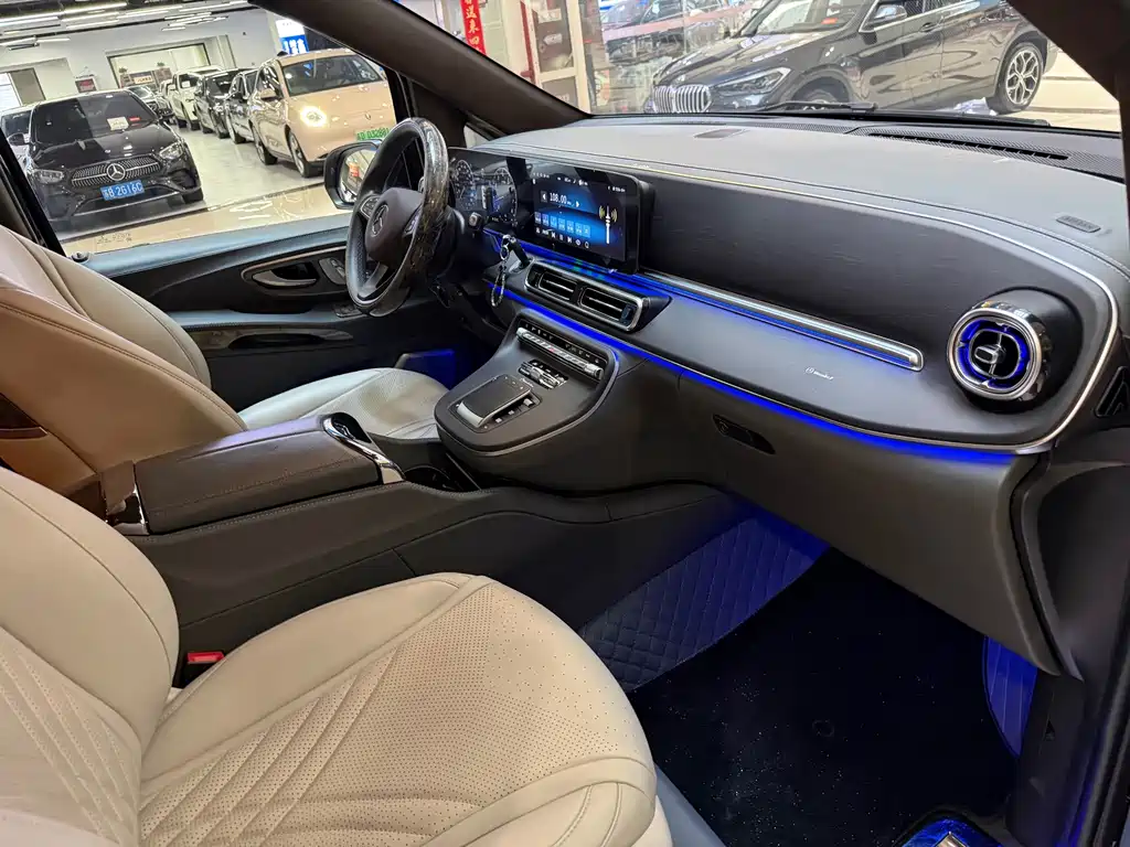 Mercedes-Benz Vito — миниатюра 8