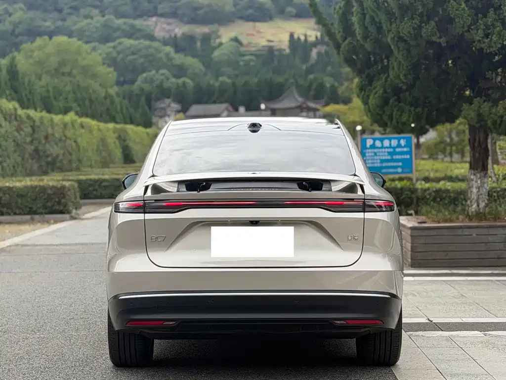 NIO EC7 — миниатюра 15