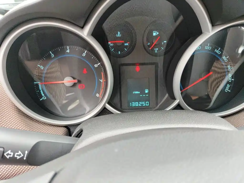 Chevrolet Cruze — миниатюра 13