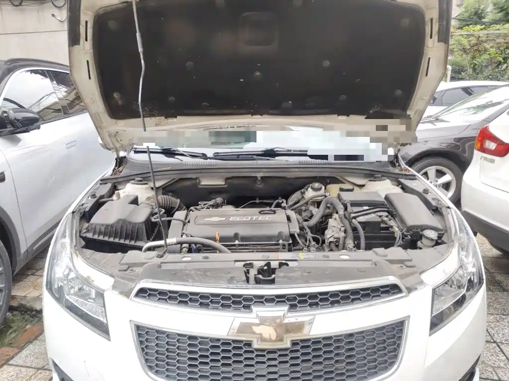 Chevrolet Cruze — миниатюра 21