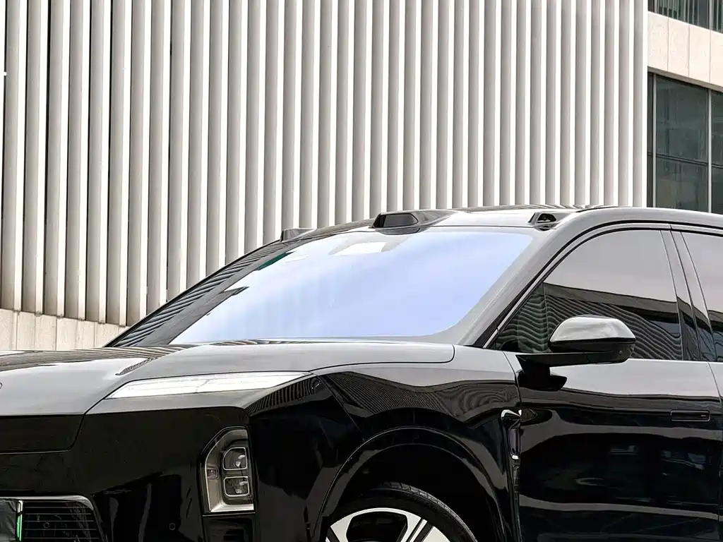 NIO ES8 — миниатюра 13