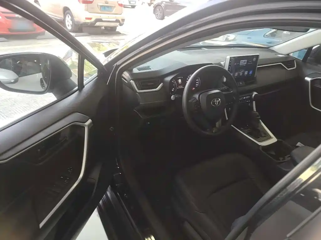 Toyota Wildlander — миниатюра 16