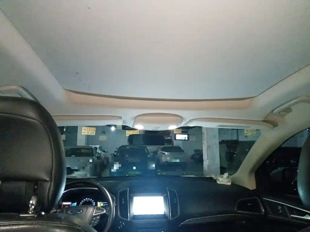 Ford Edge — миниатюра 14
