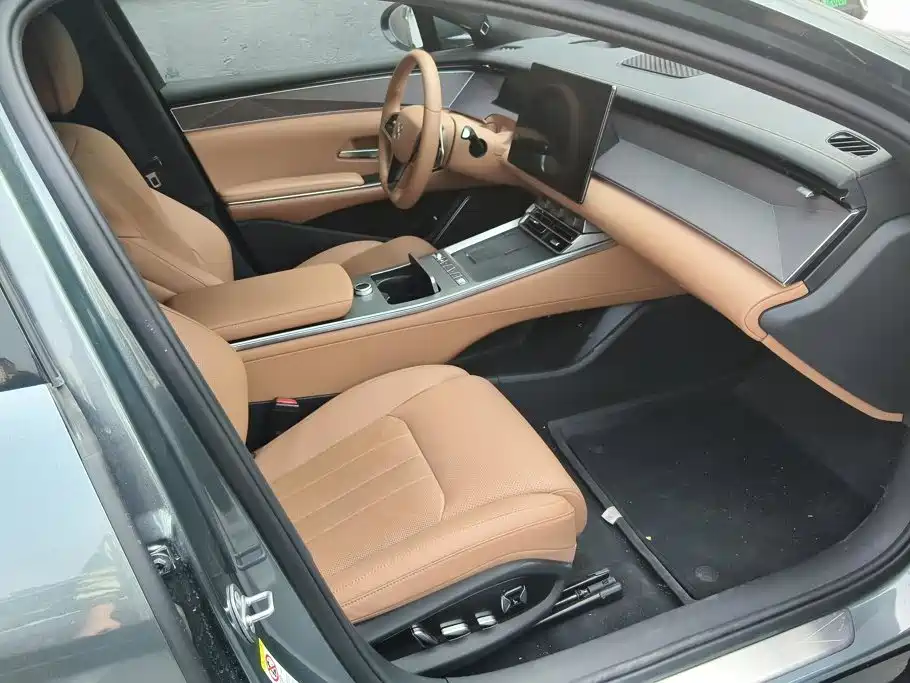 BYD Han L — миниатюра 8