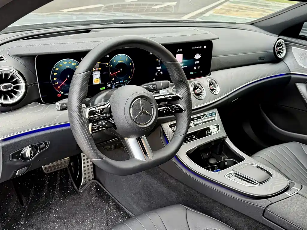 Mercedes-Benz CLS — миниатюра 11