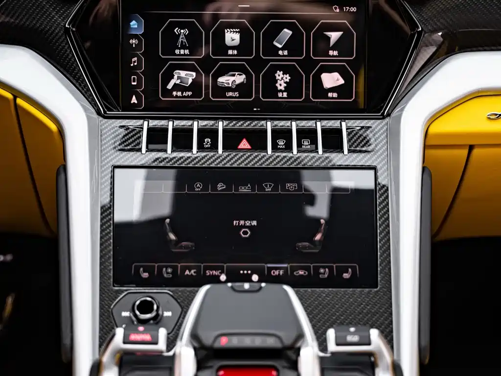 Lamborghini Urus — миниатюра 9