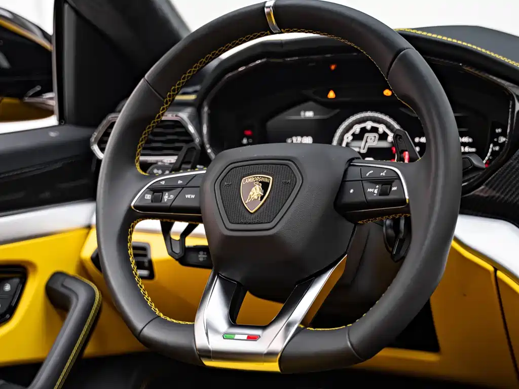 Lamborghini Urus — миниатюра 17