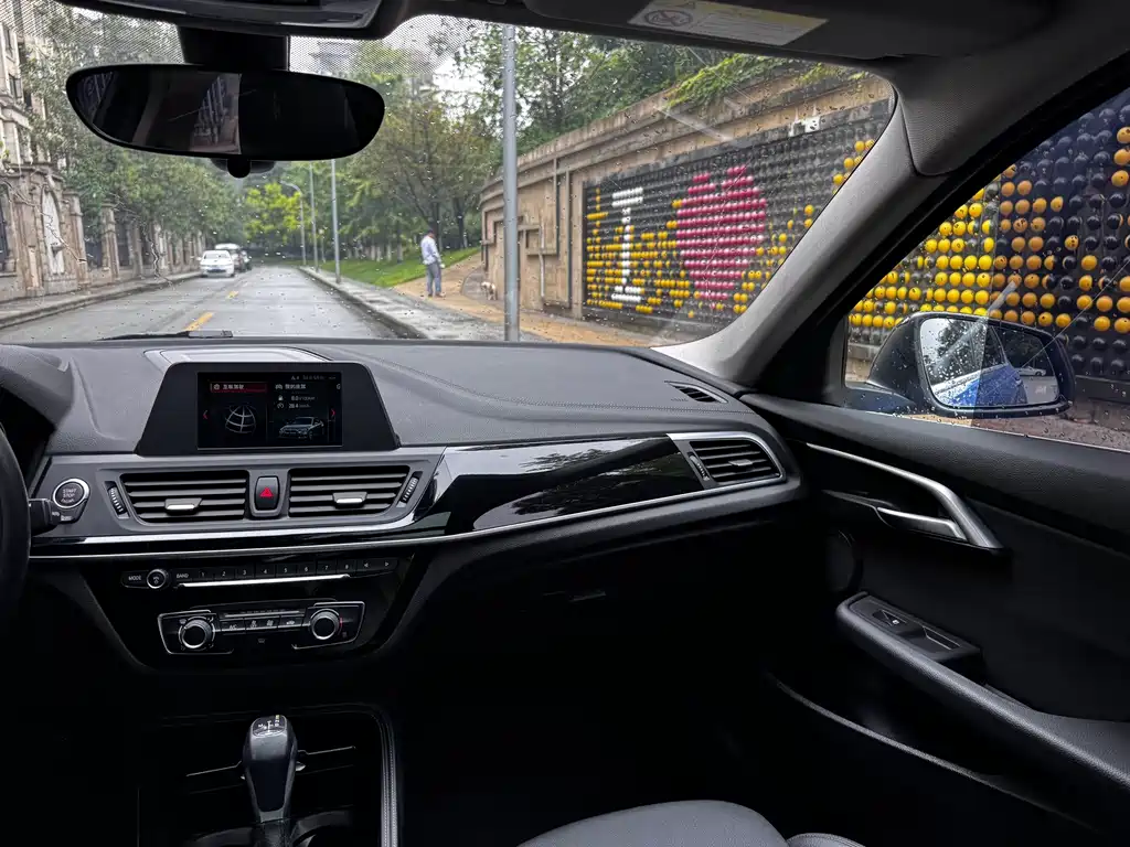 BMW 1 Series — миниатюра 16