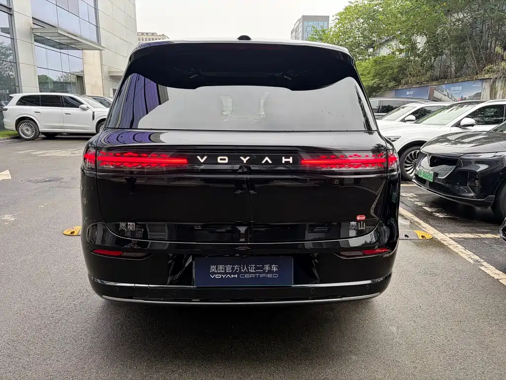 VOYAH Taishan — миниатюра 15