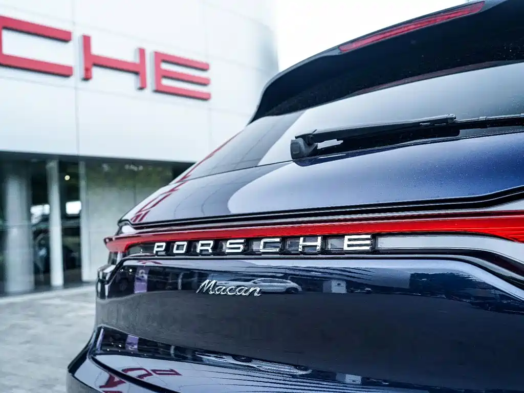 Porsche Macan — миниатюра 9