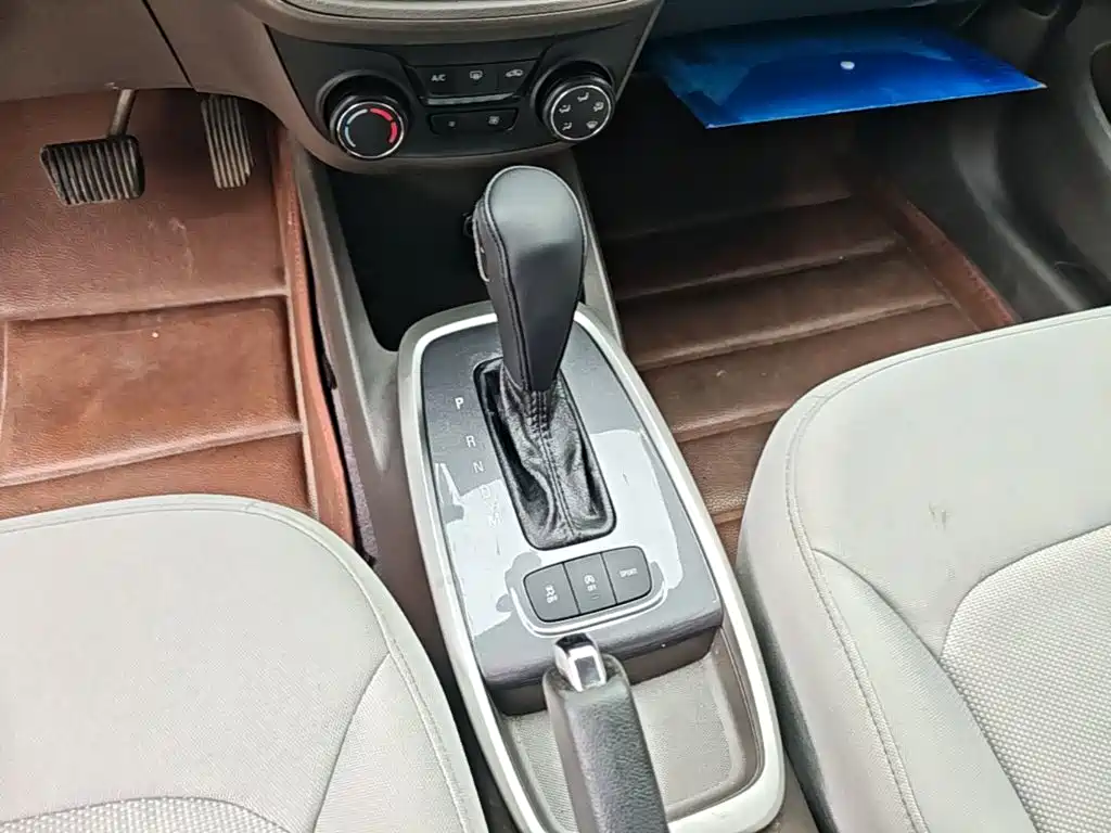 Chevrolet Lova RV — миниатюра 14