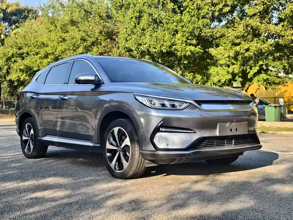 BYD PLUS New Energy — миниатюра 3
