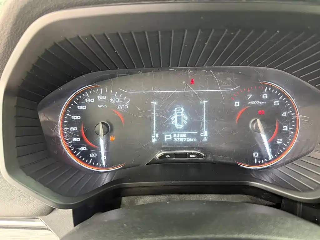 Wuling Jiachen — миниатюра 25