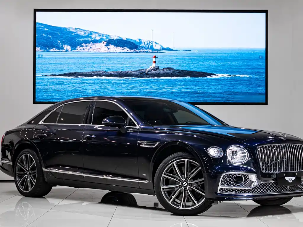 Bentley Flying Spur — миниатюра 3