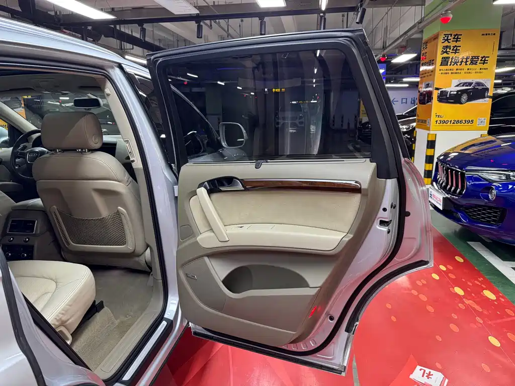 Audi Q7 — миниатюра 37