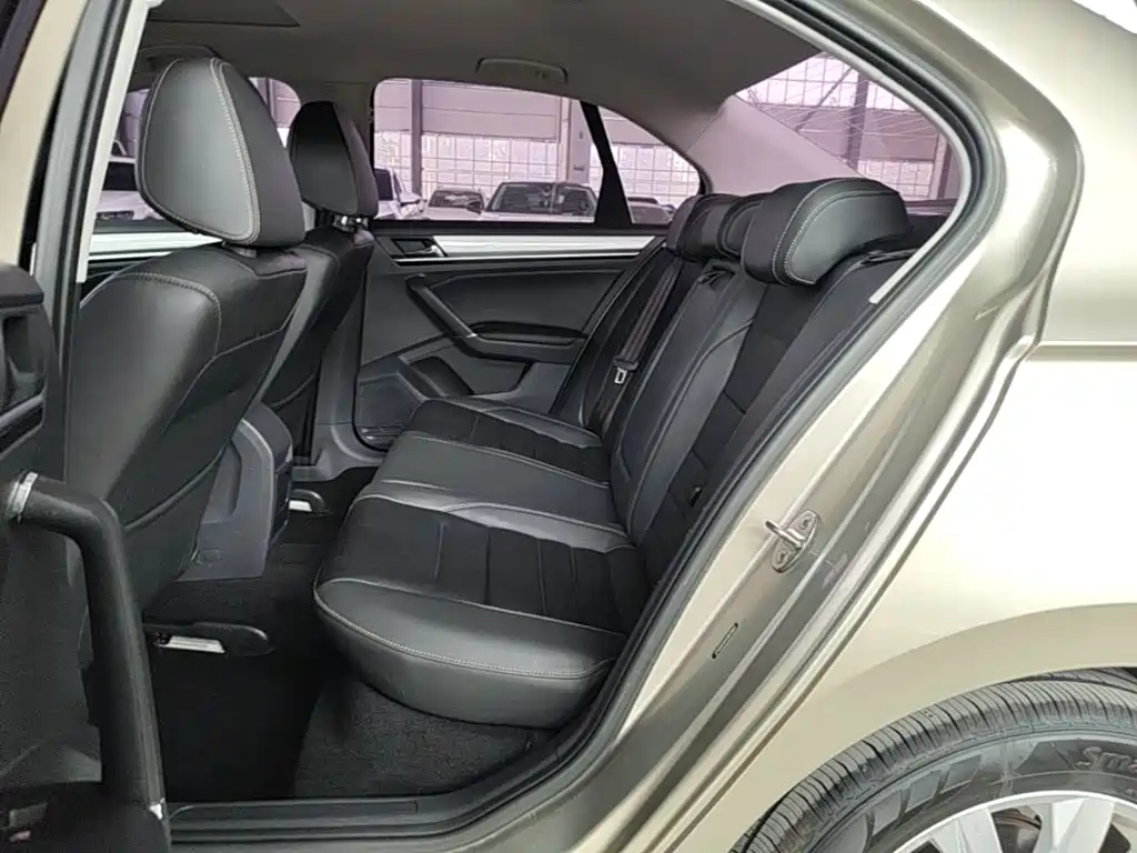 Volkswagen Bora — миниатюра 17