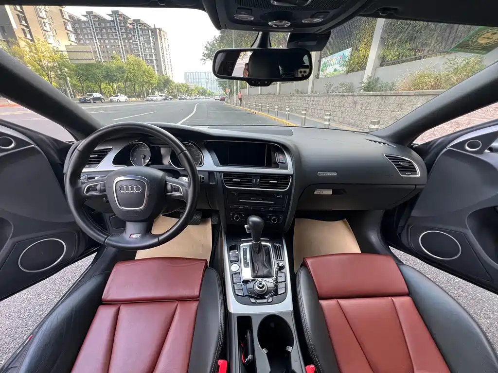 Audi S5 — миниатюра 12