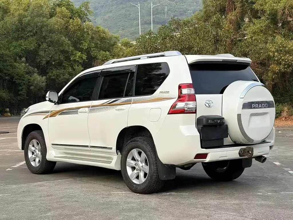 Toyota Prado (Import) — миниатюра 4