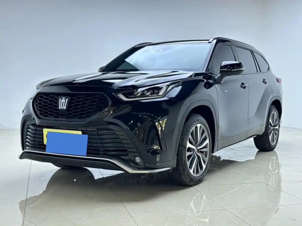 Toyota Crown Kluger