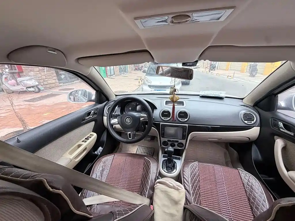 Volkswagen Lavida — миниатюра 6