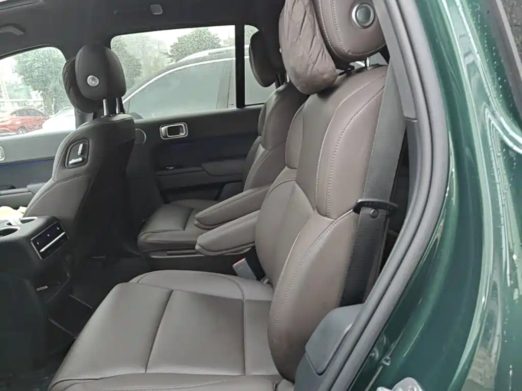 Li Auto Li L8 — миниатюра 17