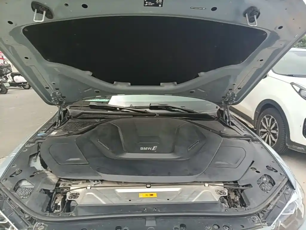 BMW i4 — миниатюра 20