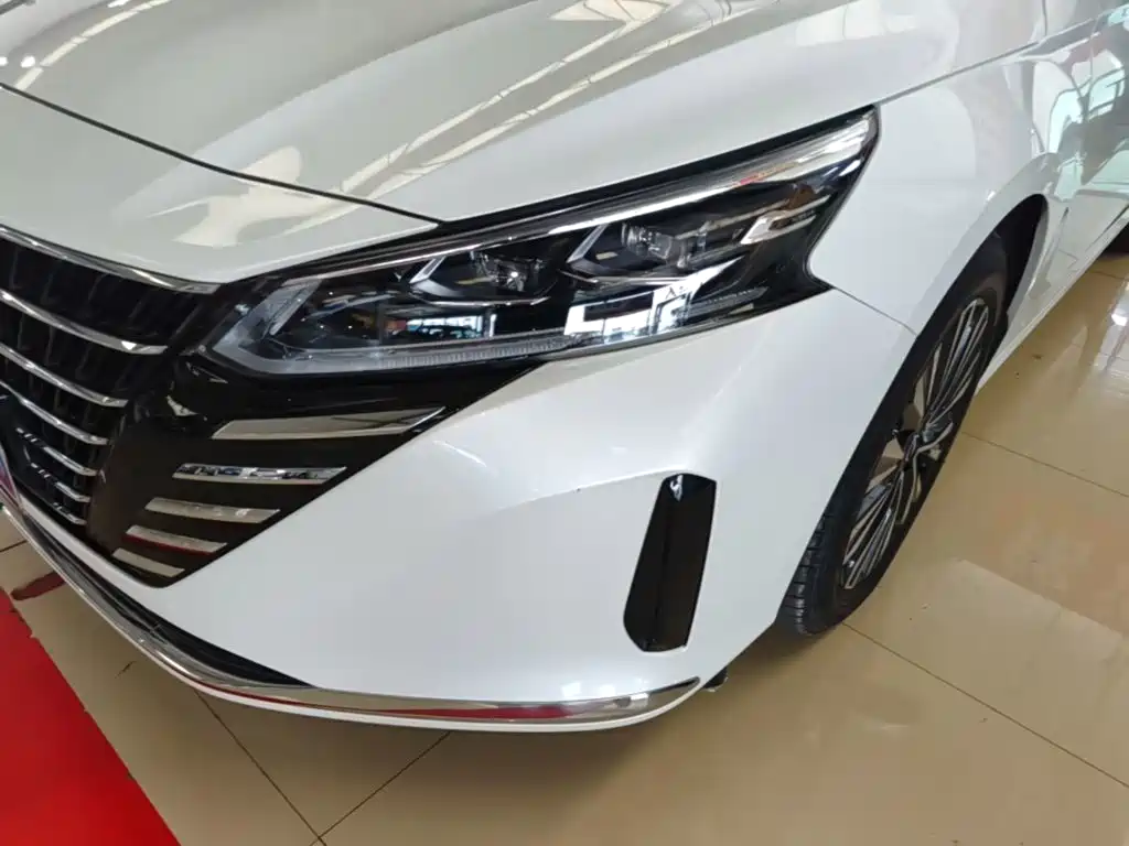 Nissan Teana — миниатюра 24