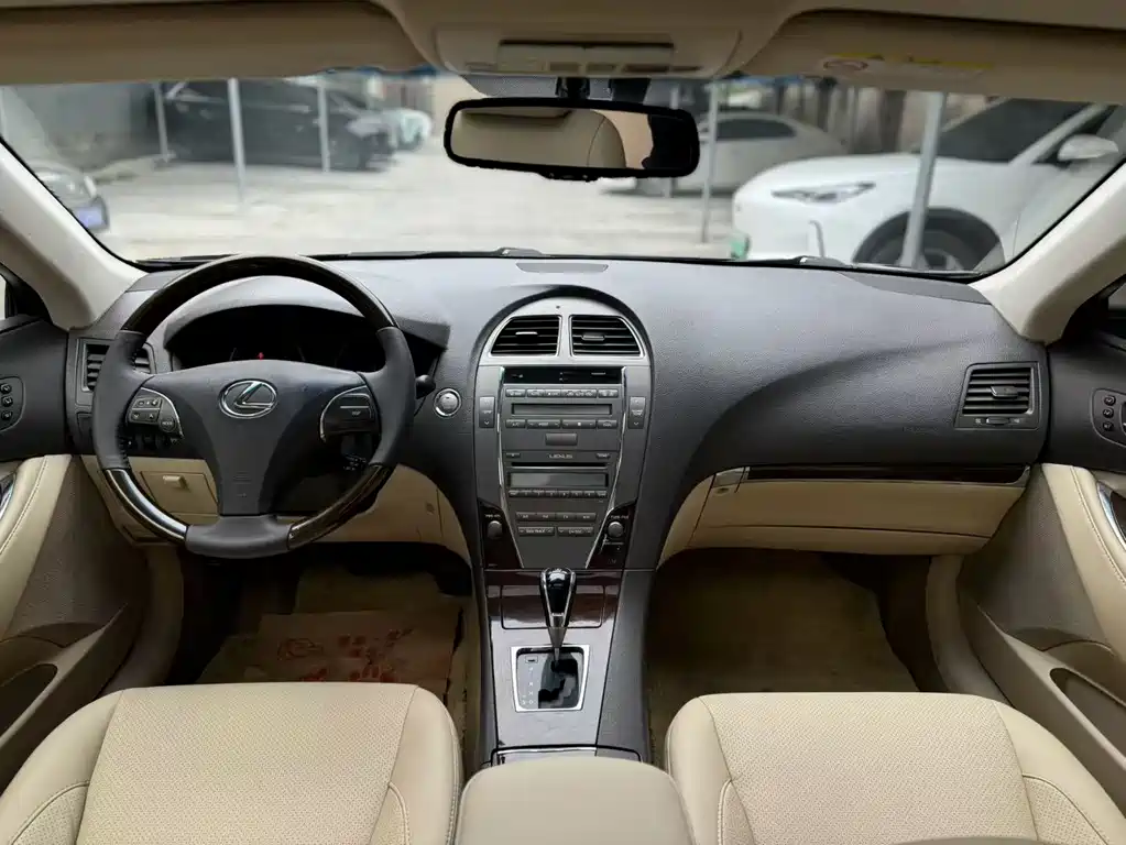 Lexus ES 2010 350 Luxury