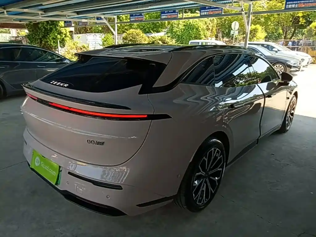 Zeekr 007GT — миниатюра 7