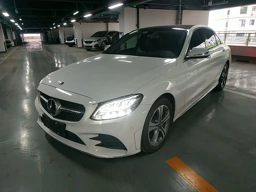 Mercedes-Benz C-Class 2020