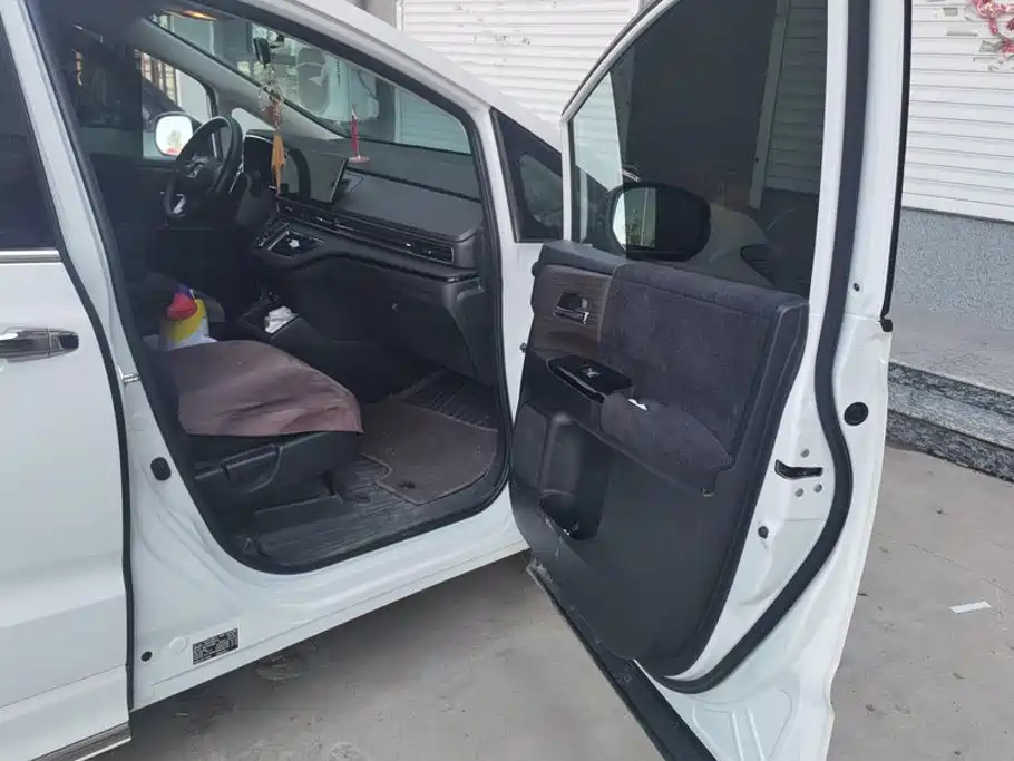 Honda Odyssey — миниатюра 8