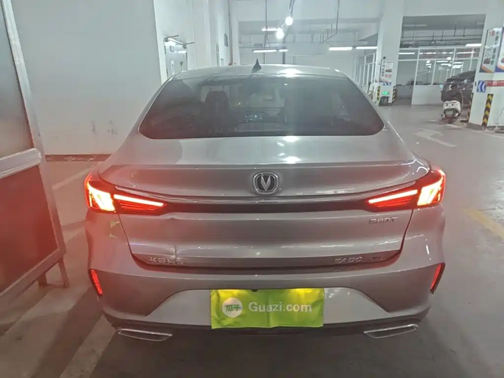Changan Eado — миниатюра 6