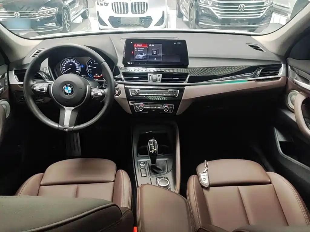 BMW X1 — миниатюра 10