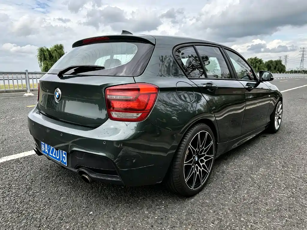 BMW 1 Series (Import) — миниатюра 7