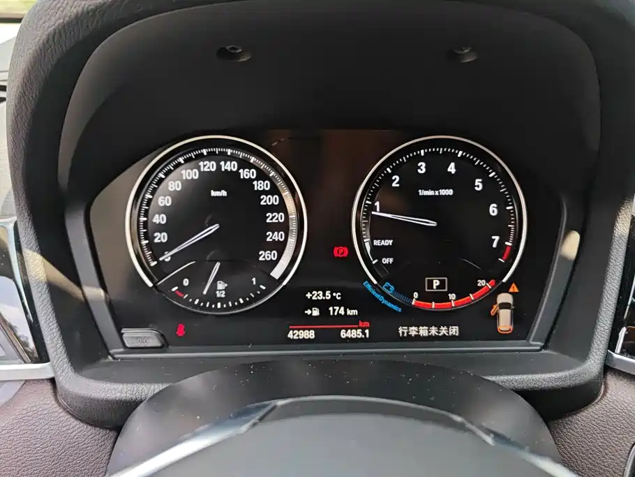 BMW X1 — миниатюра 14