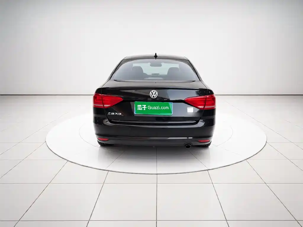 Volkswagen Lavida — миниатюра 3