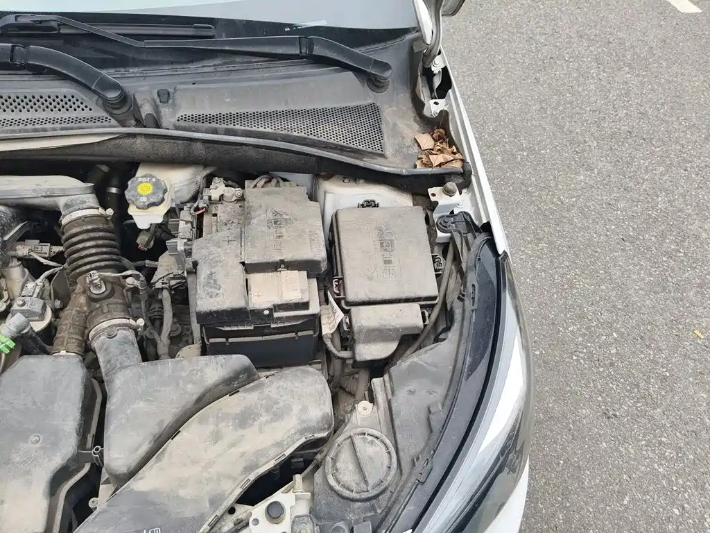 Buick Excelle — миниатюра 22