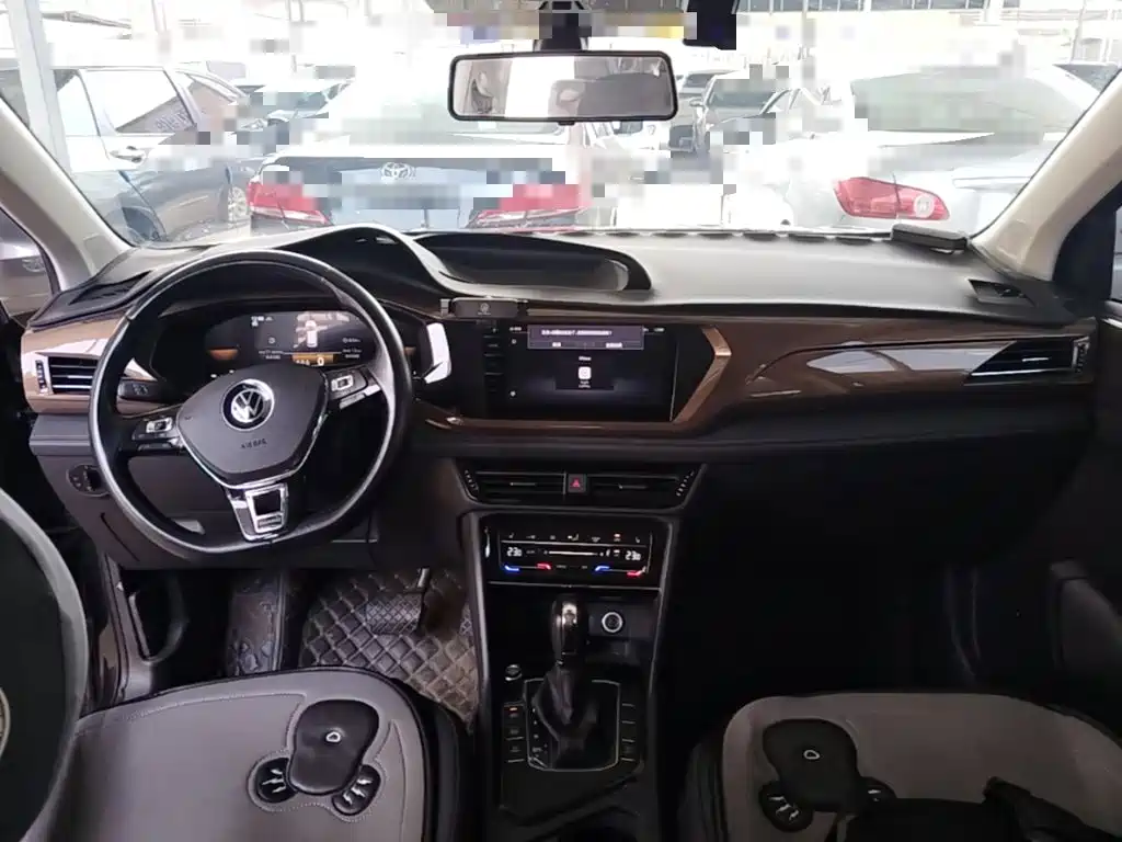 Volkswagen Tharu — миниатюра 14