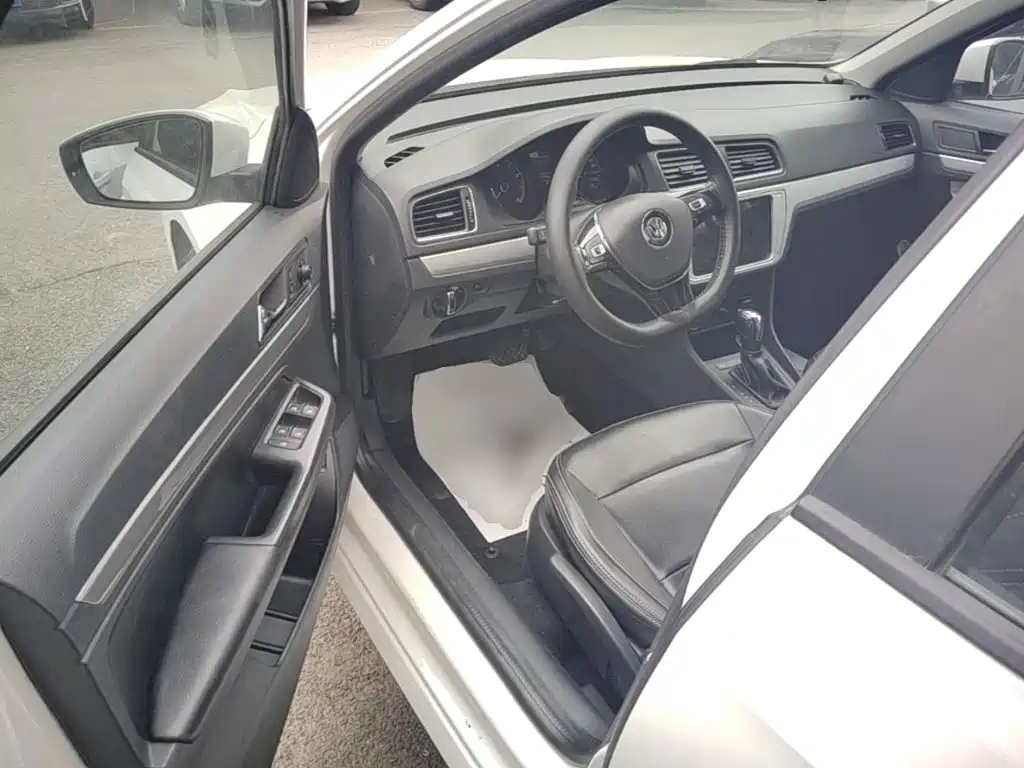 Volkswagen Lavida — миниатюра 16