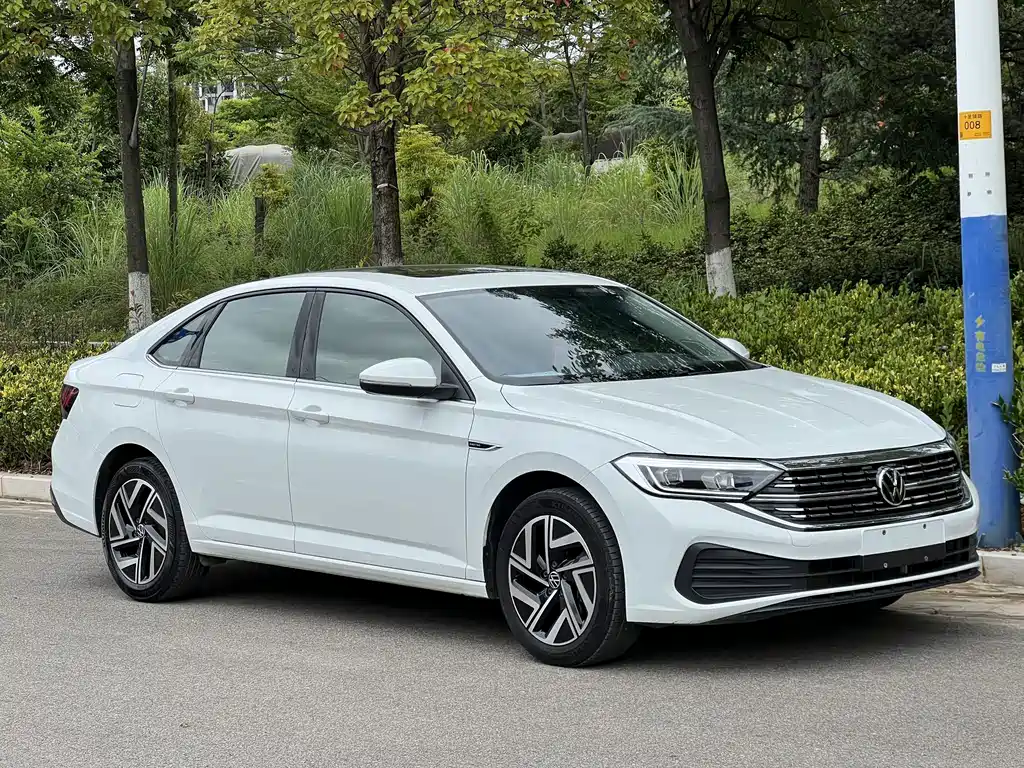 Volkswagen Sagitar — миниатюра 6