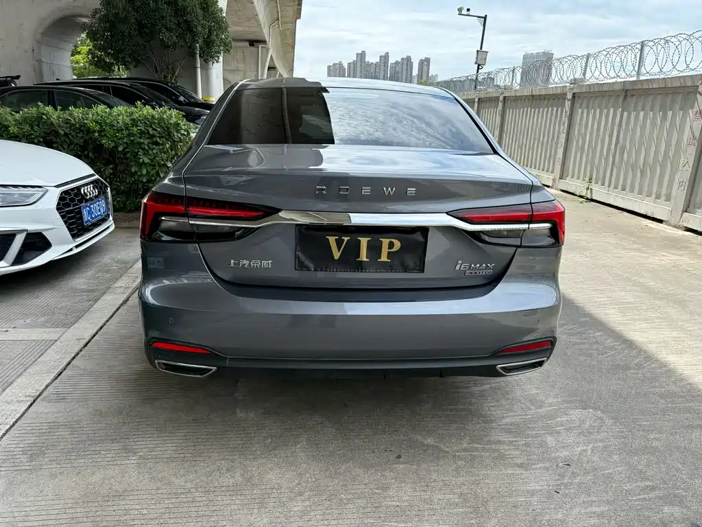 Roewe i6 MAX — миниатюра 7
